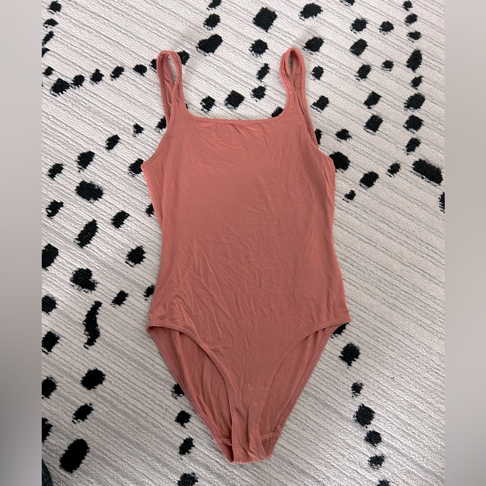 Wilfred free dusty rose bodysuit size small